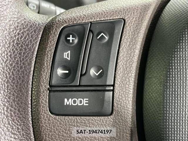 Toyota PORTE 2015-05 281636-7