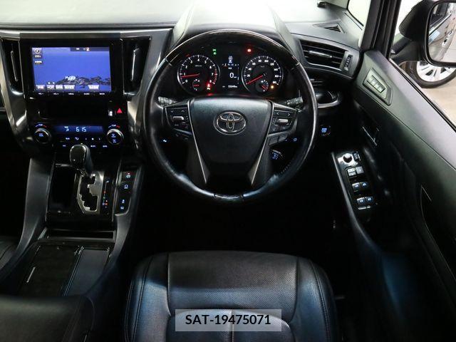 Toyota ALPHARD 2016-04 355593-9