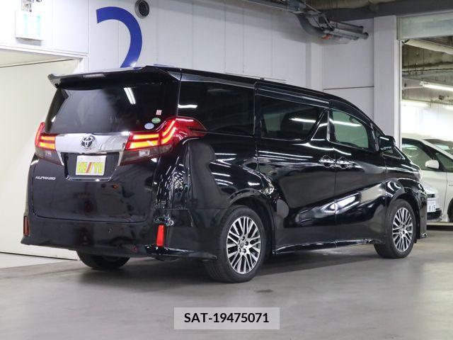Toyota ALPHARD 2016-04 355593-1