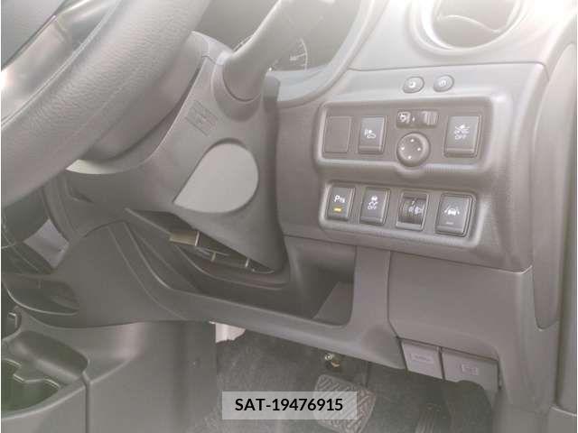 Nissan NOTE 2019-05 208202-3