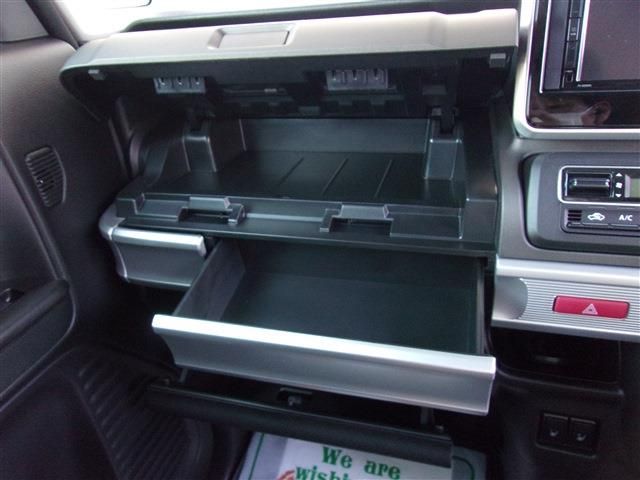 Suzuki SPACIA 2023-08 185687-21