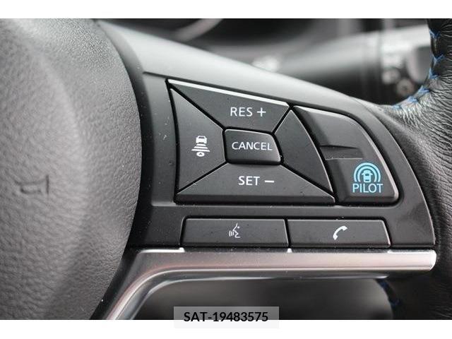 Nissan LEAF 2019-11 297889-14