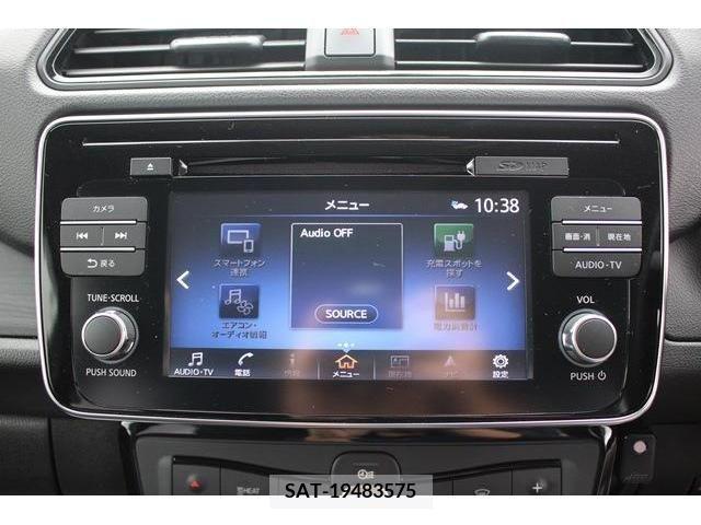 Nissan LEAF 2019-11 297889-12