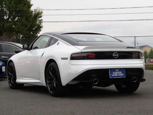 Nissan FAIRLADY Z 2023-10 181291-7