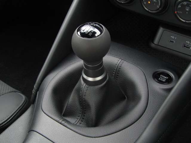 Nissan FAIRLADY Z 2023-10 181291-13