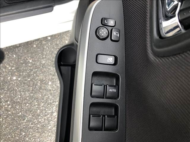Suzuki SOLIO 2017-07 182546-11