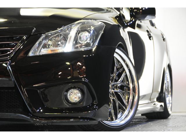 Toyota CROWN SEDAN 2010-04 7367-6