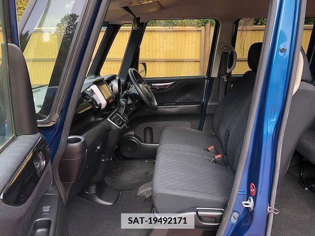 Honda N BOX CUSTOM 2013-08 373426-18