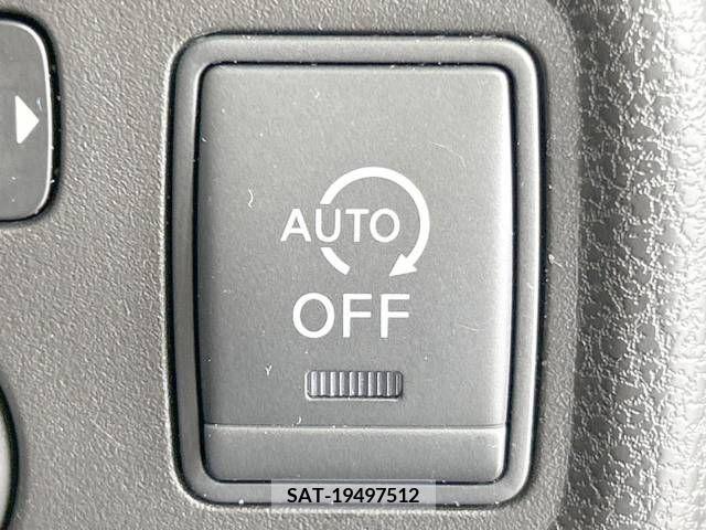 Nissan NOTE 2013-09 392947-7