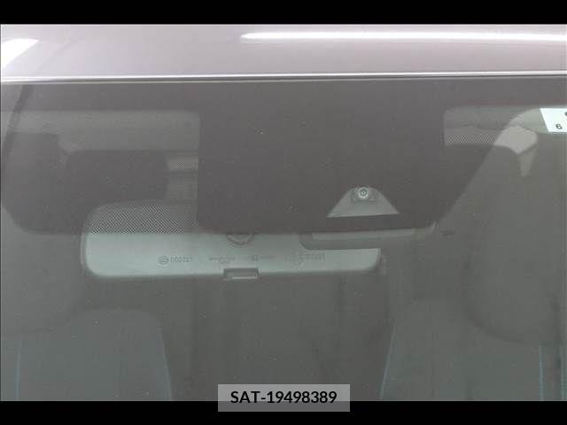 Nissan LEAF 2019-08 351897-4