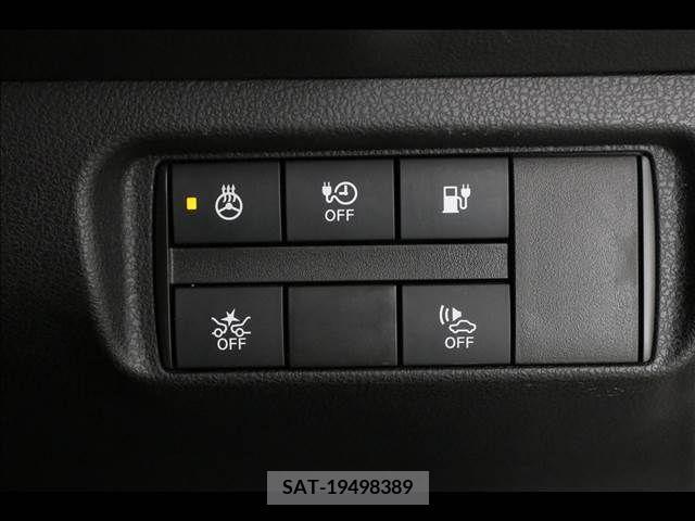 Nissan LEAF 2019-08 351897-12