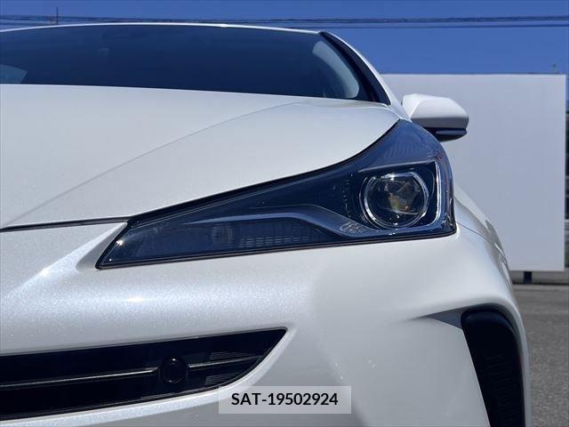 Toyota PRIUS 2019-05 282157-8
