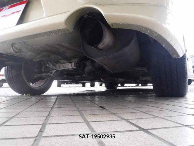 Mitsubishi LANCER 2002-02 274106-5