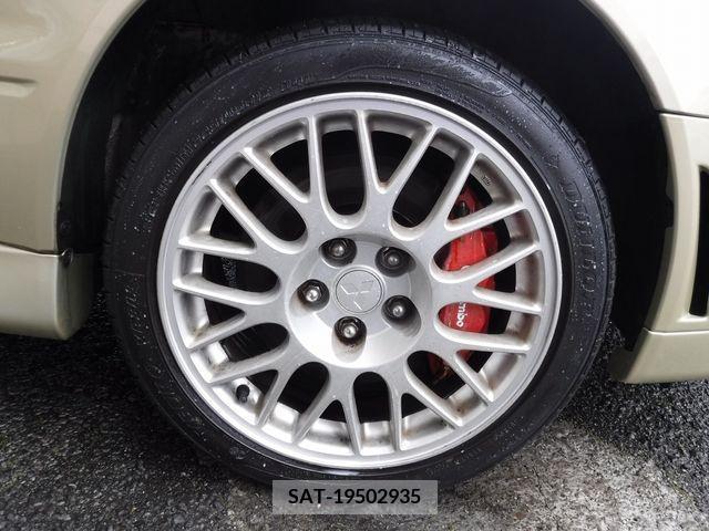 Mitsubishi LANCER 2002-02 274106-7