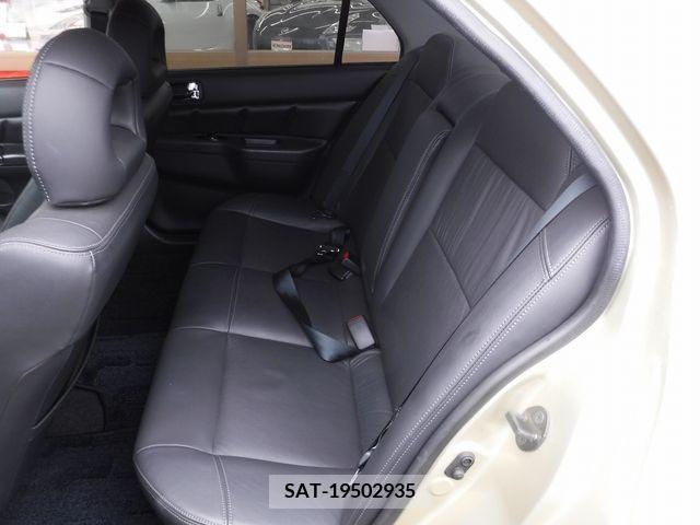Mitsubishi LANCER 2002-02 274106-10
