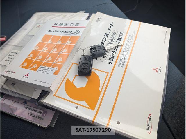 Mitsubishi CANTER 2013-11 445032-28