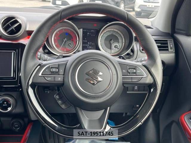 Suzuki SWIFT 2023-02 378370-11