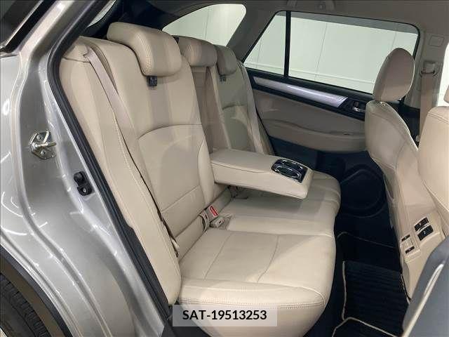 Subaru OUTBACK 2018-07 301169-12