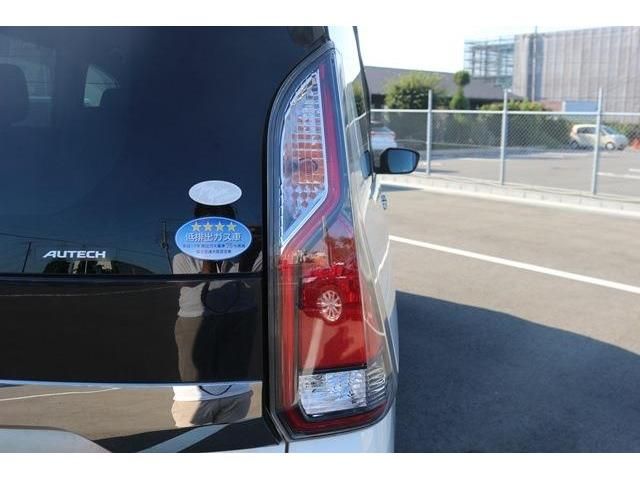 Nissan SERENA 2018-07 8024-6