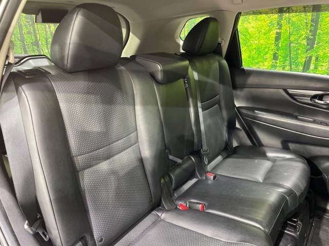Nissan X-TRAIL 2018-09 26727-9