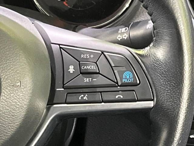 Nissan X-TRAIL 2018-09 26727-5