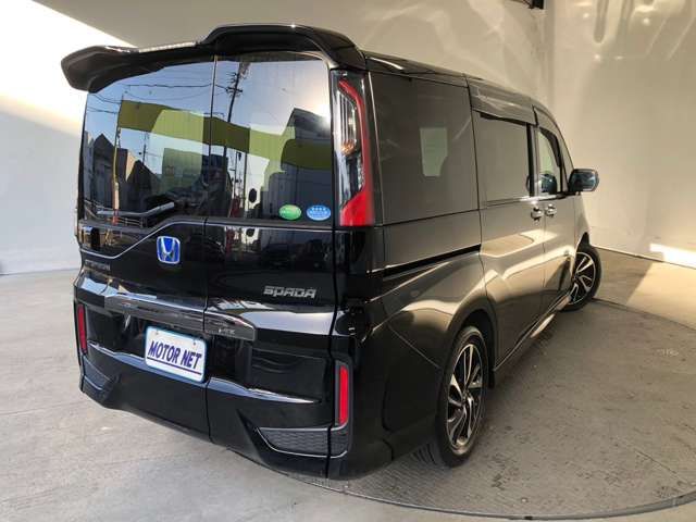 Honda e 2016-02 196297-8