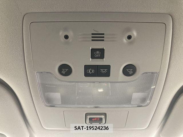 Lexus IS 2015-01 353987-7