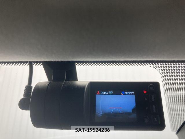 Lexus IS 2015-01 353987-6