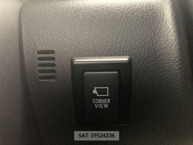 Lexus IS 2015-01 353987-26