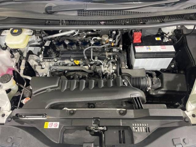 Toyota VOXY 2023-03 189195-19
