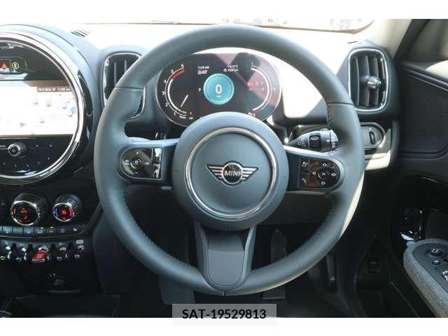 Bmw MINI 2023-11 277304-12