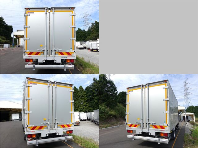 MITSUBISHI FUSO Fighter 2016-08 11756-6