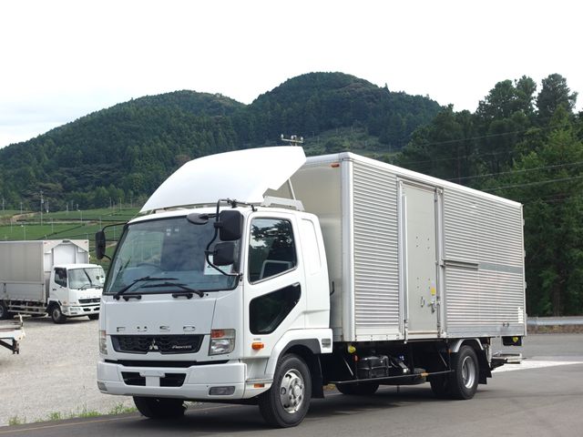 MITSUBISHI FUSO Fighter 2016-08 11756-0