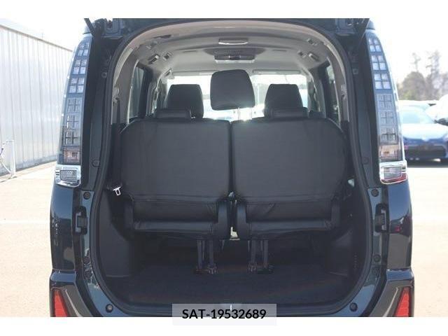 Toyota VOXY 2015-10 216201-16