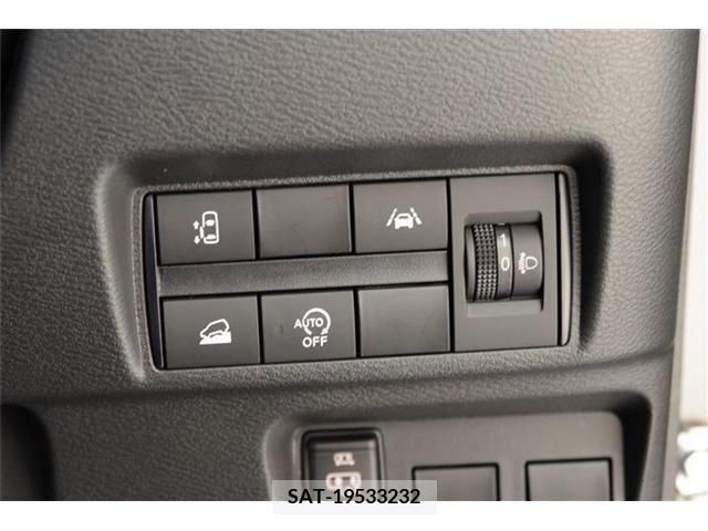 Mitsubishi EK X SPACE 2022-08 353856-6