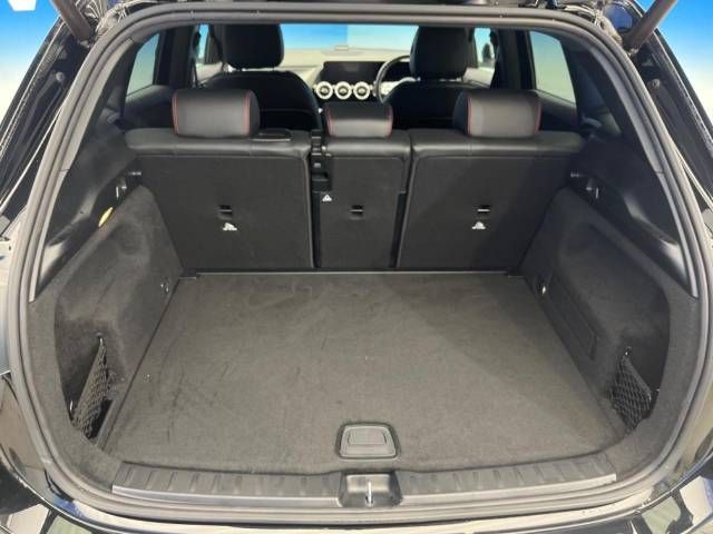 Mercedes Benz GLA-CLASS 2021-01 189669-12