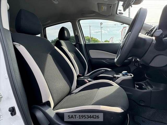 Nissan NOTE 2019-10 280102-15