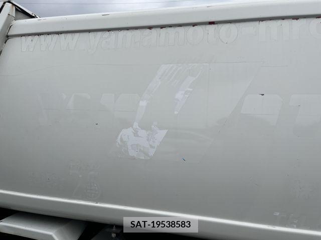Hino DUTRO 2010-02 359484-18