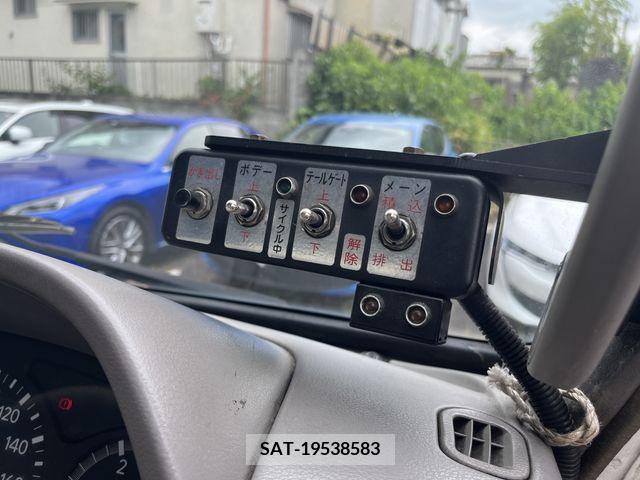Hino DUTRO 2010-02 359484-2