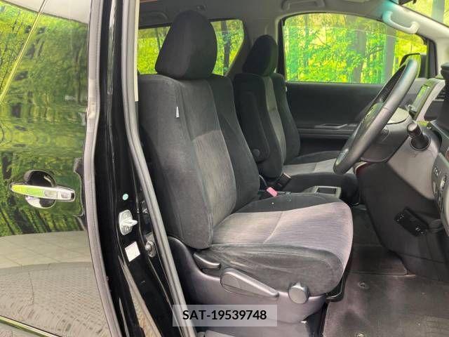 Toyota ALPHARD 2013-07 330111-9