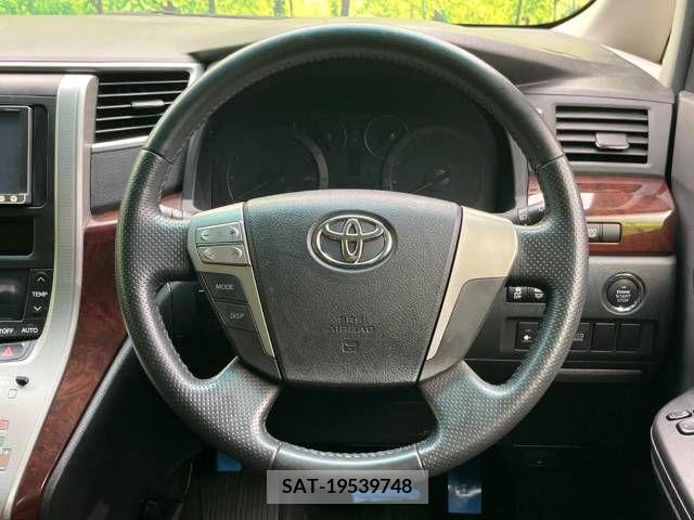 Toyota ALPHARD 2013-07 330111-8