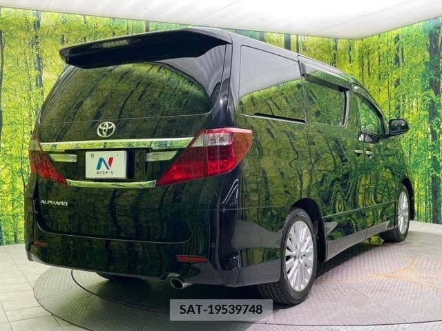 Toyota ALPHARD 2013-07 330111-18