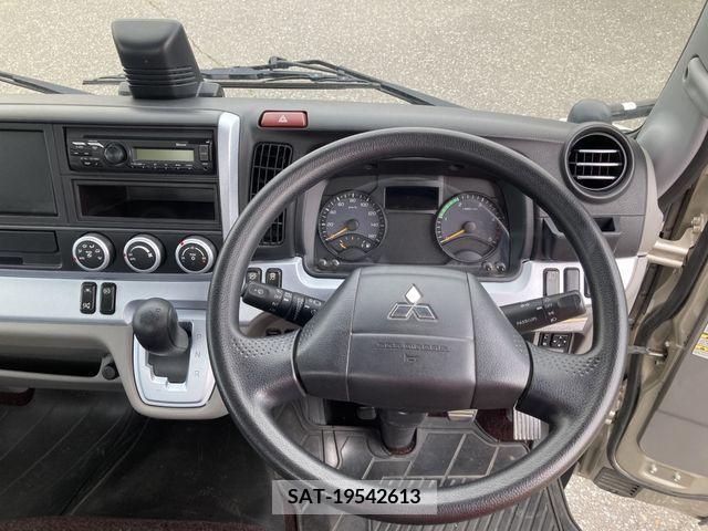 Mitsubishi CANTER 2020-03 263434-10