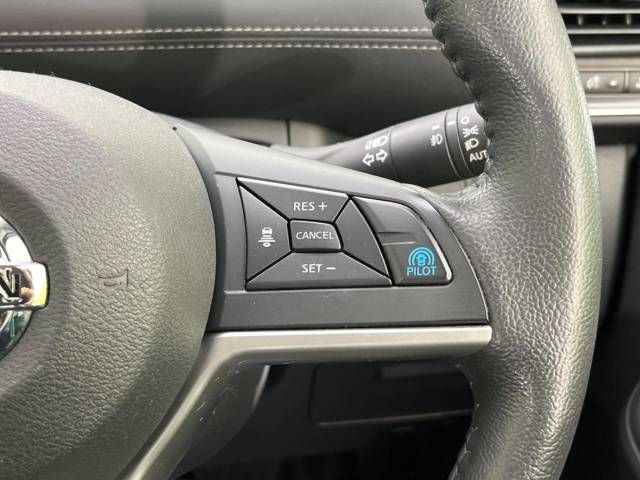 Nissan SERENA 2018-10 4931-5