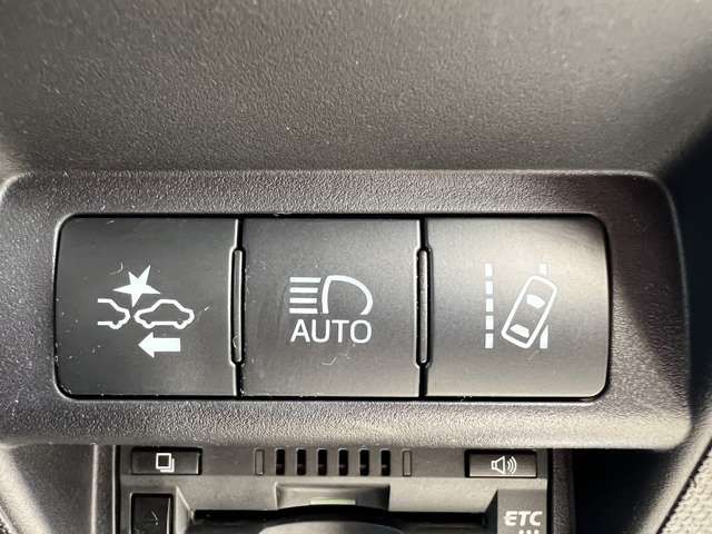 Toyota SPADE 2016-09 184829-14