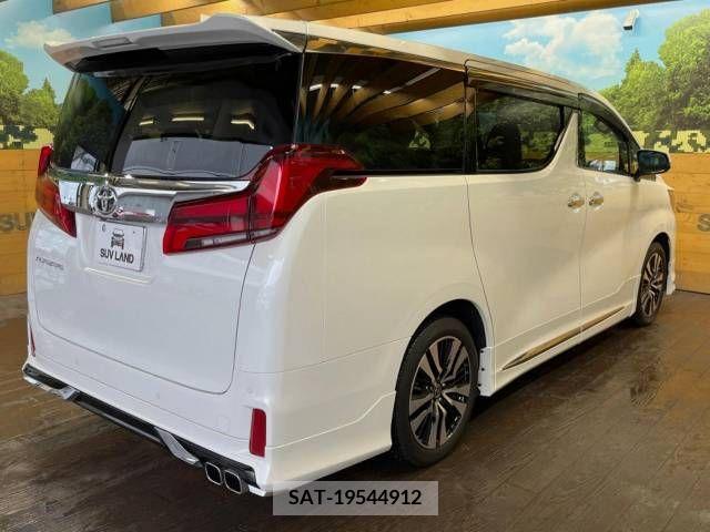 Toyota ALPHARD 2021-10 218846-17