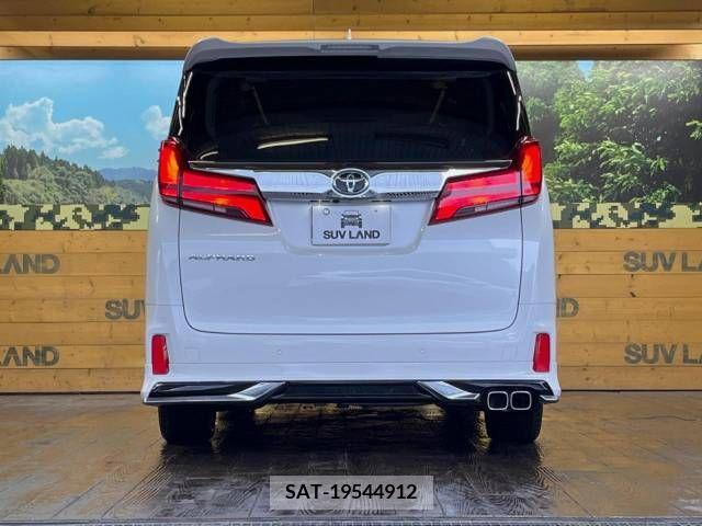 Toyota ALPHARD 2021-10 218846-15