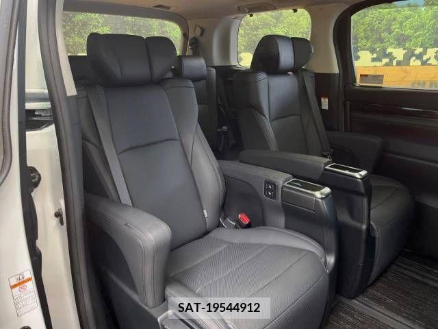 Toyota ALPHARD 2021-10 218846-11