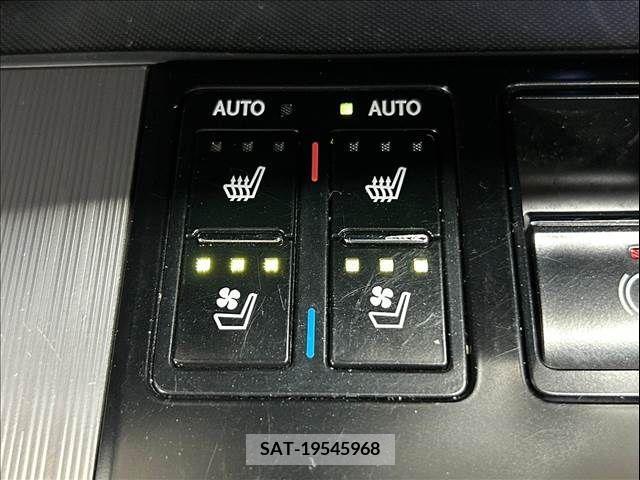 Lexus RX 2016-02 298642-6