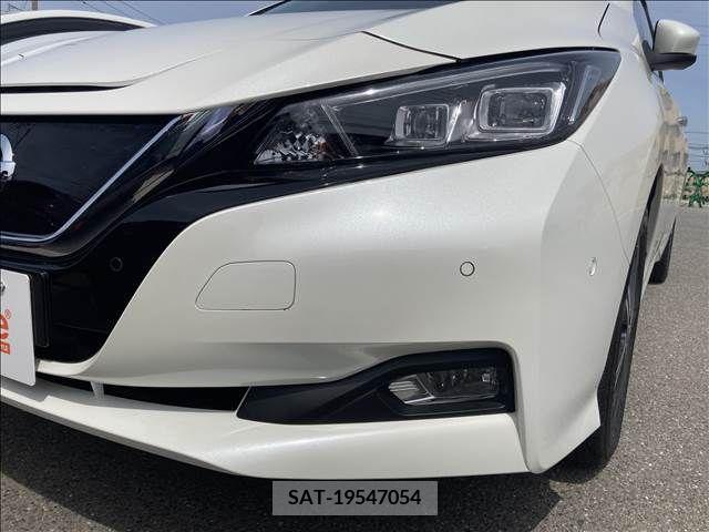 Nissan LEAF 2018-03 387127-21